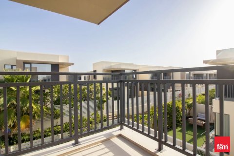 Villa in Dubai Hills Estate, Dubai 4 bedrooms, 298.9 sq.m. № 41654 - photo 13