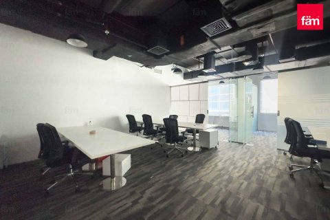 Office in Business Bay, Dubai 295.9 sq.m. № 40534 - photo 16