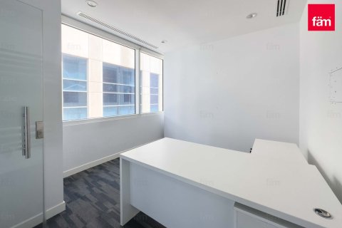 Office in Business Bay, Dubai 295.9 sq.m. № 40534 - photo 12