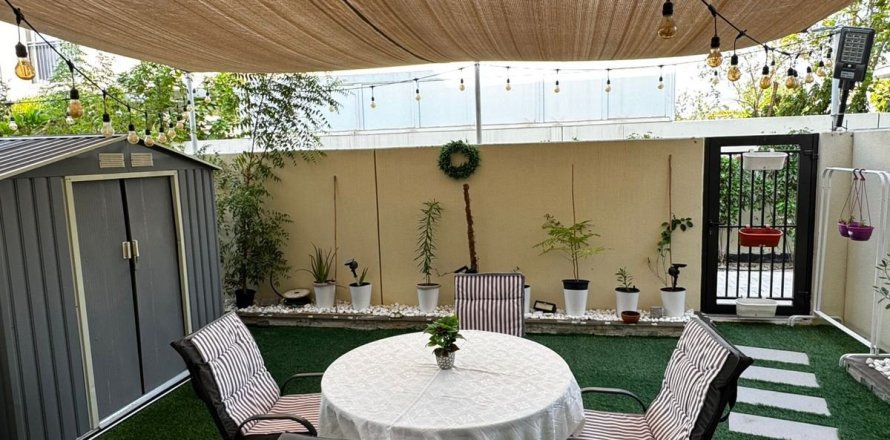 Villa in Dubai 3 bedrooms, 161 sq.m. № 50816