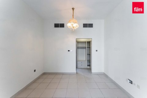Apartment in Dubai Studio City, Dubai 2 bedrooms, 107 sq.m. № 50806 - photo 9