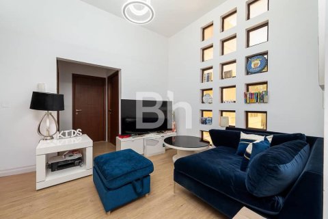 Townhouse in Mudon, Dubai 4 bedrooms, 312 sq.m. № 23477 - photo 2