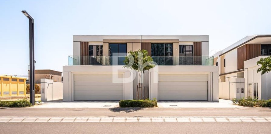 Villa in Mohammed Bin Rashid City, Dubai 4 bedrooms, 412 sq.m. № 23481
