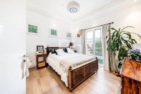 فيلا في The Springs, دبي 4 غرف نوم, 210 م² رقم 23476 - صورة 13