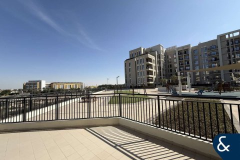Apartamento en Hayat Boulevard, Town Square, Dubai, 3 dormitorios, 168 m², № 79098 - foto 2