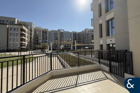 Apartamento en Hayat Boulevard, Town Square, Dubai, 3 dormitorios, 168 m², № 79098 - foto 1