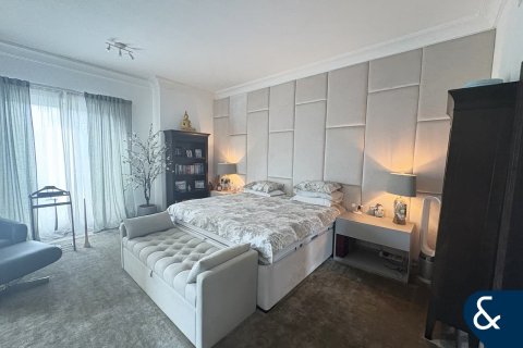 Снять в аренду виллу в Victory Heights, Dubai Sports City, Дубай: 5 спален, 481м², № 79180 - фото 18