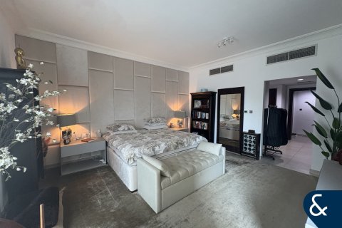 Снять в аренду виллу в Victory Heights, Dubai Sports City, Дубай: 5 спален, 481м², № 79180 - фото 19