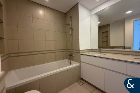 Apartamento en Zahra Apartments, Town Square, Dubai, 3 dormitorios, 124 m², № 79099 - foto 10