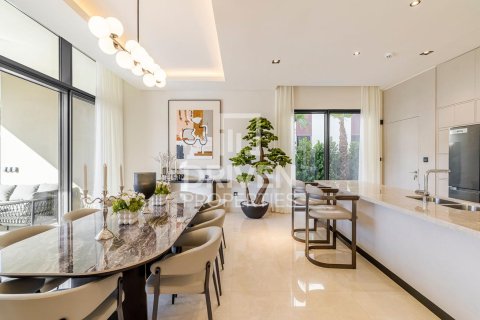 Villa à Golf Place, Dubai Hills Estate, Dubai, 4 chambres, 676.71 m², № 137041 - photo 7