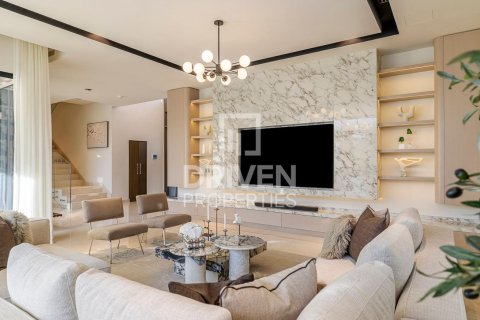 Villa à Golf Place, Dubai Hills Estate, Dubai, 4 chambres, 676.71 m², № 137041 - photo 3