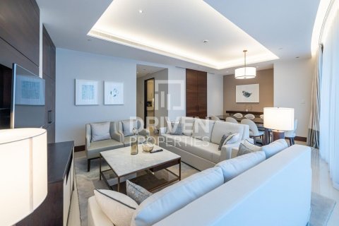 Apartment in The Address Sky View Towers, Downtown Dubai (Downtown Burj Dubai), Dubai 3 bedrooms, 225.94 sq.m. № 137034 - photo 6