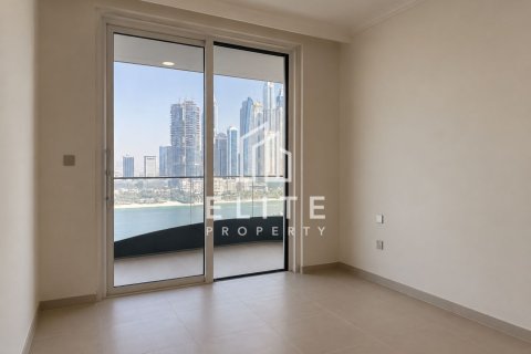 Apartment in EMAAR Beachfront, Dubai Harbour, Dubai 2 bedrooms, 115 sq.m. № 137347 - photo 4