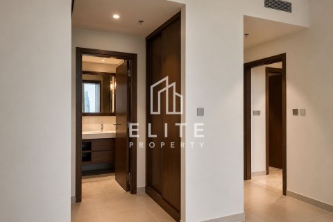Apartment in EMAAR Beachfront, Dubai Harbour, Dubai 2 bedrooms, 115 sq.m. № 137347 - photo 5