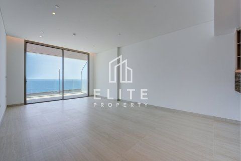 Apartment in Palm Jumeirah, Dubai 2 bedrooms, 176 sq.m. № 137349 - photo 6