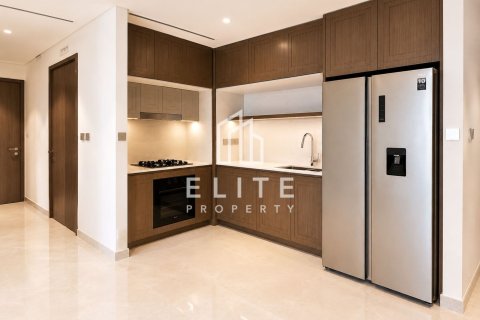 Apartment in EMAAR Beachfront, Dubai Harbour, Dubai 2 bedrooms, 124 sq.m. № 137359 - photo 4