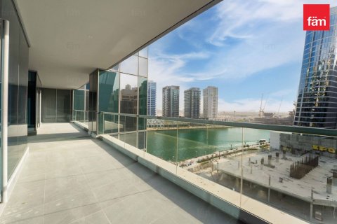 Appartement à Business Bay, Dubai, 3 chambres, 248.2 m², № 77980 - photo 1