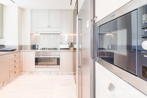 Apartment in Downtown Dubai (Downtown Burj Dubai), Dubai 3 bedrooms, 185 sq.m. № 78029 - photo 27