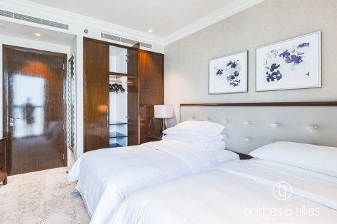 Apartment in Downtown Dubai (Downtown Burj Dubai), Dubai 3 bedrooms, 185 sq.m. № 78029 - photo 7