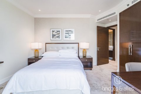 Apartment in Downtown Dubai (Downtown Burj Dubai), Dubai 3 bedrooms, 185 sq.m. № 78029 - photo 6