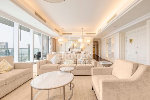 Penthouse in Downtown Dubai (Downtown Burj Dubai), Dubai 5 bedrooms, 313 sq.m. № 65471 - photo 6