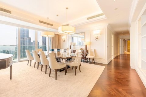 Penthouse in Downtown Dubai (Downtown Burj Dubai), Dubai 5 bedrooms, 313 sq.m. № 65471 - photo 5