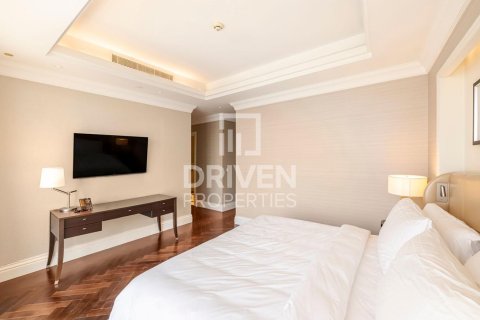 Penthouse in Downtown Dubai (Downtown Burj Dubai), Dubai 5 bedrooms, 313 sq.m. № 65471 - photo 18