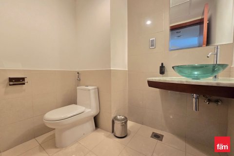 Apartment in Dubai 2 bedrooms, 211 sq.m. № 40895 - photo 14