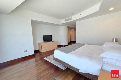 Apartment in Dubai 2 bedrooms, 211 sq.m. № 40895 - photo 4