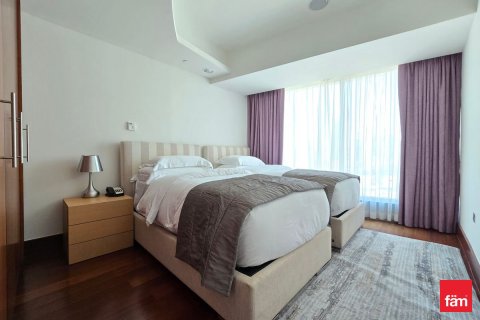 Apartment in Dubai 2 bedrooms, 211 sq.m. № 40895 - photo 16