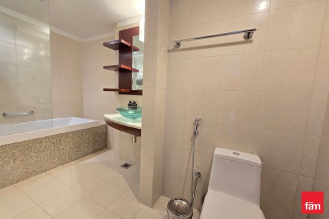 Apartment in Dubai 2 bedrooms, 211 sq.m. № 40895 - photo 13