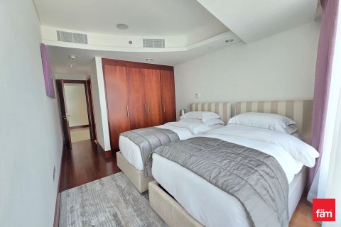 Apartment in Dubai 2 bedrooms, 211 sq.m. № 40895 - photo 6