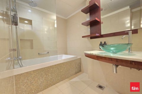 Apartment in Dubai 2 bedrooms, 211 sq.m. № 40895 - photo 7