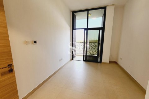 Appartement à Al Jaddaf, Dubai, 2 chambres, 112 m², № 113250 - photo 2