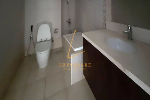 Appartement à Executive Towers, Business Bay, Dubai, 3 chambres, 205 m², № 100617 - photo 13