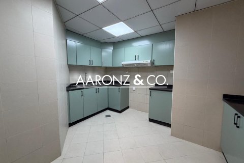 Appartement à Jumeirah Lake Towers, Dubai, 3 chambres, 146 m², № 100625 - photo 12