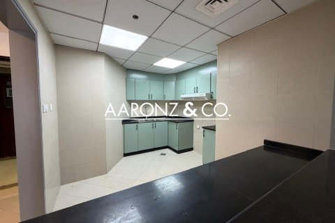 Appartement à Jumeirah Lake Towers, Dubai, 3 chambres, 146 m², № 100625 - photo 11