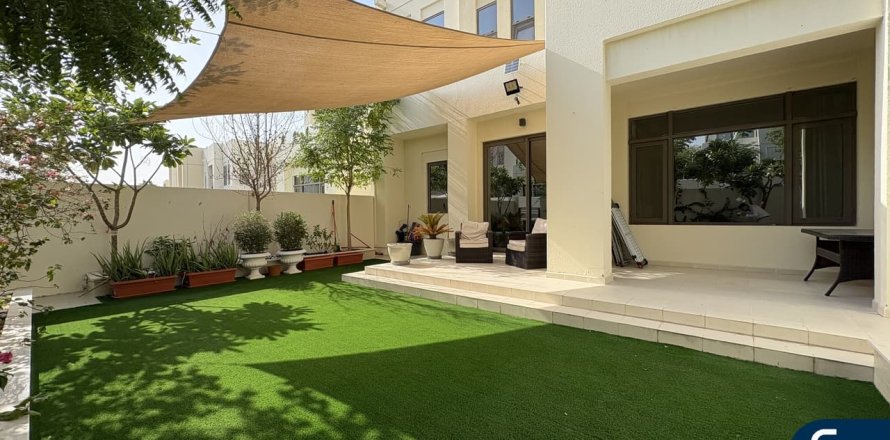 Villa en Mira Oasis, Reem, Dubai, 4 dormitorios, 214 m², № 76791