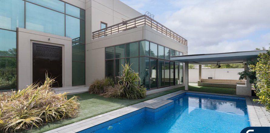 Villa en Meydan, Dubai, 5 dormitorios, 961 m², № 76793