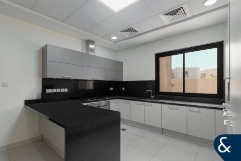 Villa en Meydan, Dubai, 5 dormitorios, 961 m², № 76793 - foto 15