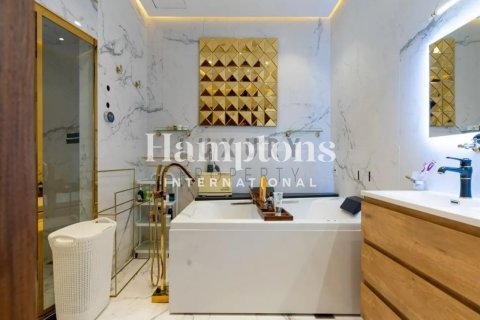 Villa en DAMAC Hills (Akoya by DAMAC), Dubai, 5 dormitorios, 631.55459400 m², № 95302 - foto 3