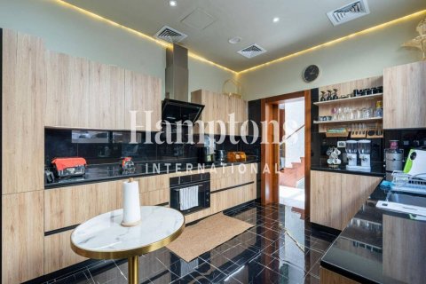 Villa en DAMAC Hills (Akoya by DAMAC), Dubai, 5 dormitorios, 631.55459400 m², № 95302 - foto 8