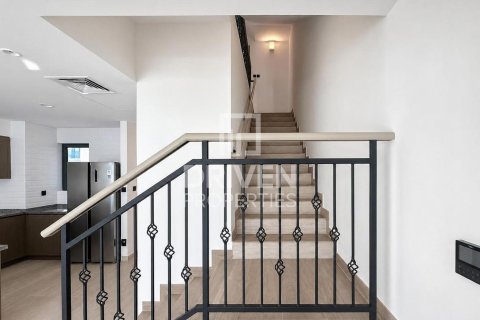 تاون هاوس في Damac Lagoons, دبي 5 غرف نوم , 289.21 م² رقم 143237 - صورة 16