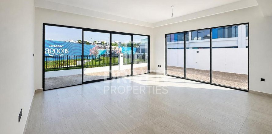 تاون هاوس في Damac Lagoons, دبي 5 غرف نوم , 289.21 م² رقم 143237