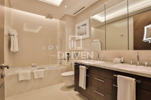 Apartment in The Address Sky View Towers, Downtown Dubai (Downtown Burj Dubai), Dubai 1 bedroom, 97.64 sq.m. № 126645 - photo 10