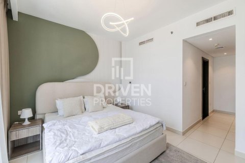 Apartment in The Lofts, Downtown Dubai (Downtown Burj Dubai), Dubai 2 bedrooms, 120.5 sq.m. № 126646 - photo 8