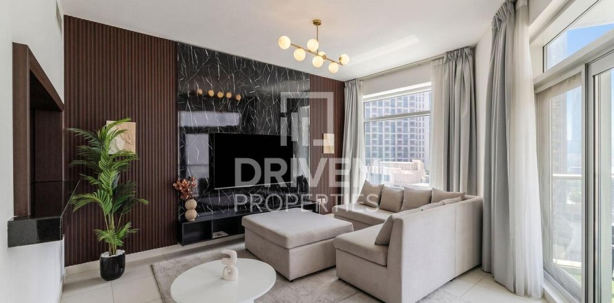 Apartment in The Lofts, Downtown Dubai (Downtown Burj Dubai), Dubai 2 bedrooms, 120.5 sq.m. № 126646