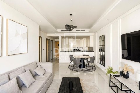 Apartamento en Paramount Tower Hotel & Residences, Business Bay, Dubai, 2 dormitorios, 104.14 m², № 127516 - foto 6