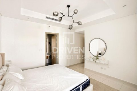 Apartamento en Paramount Tower Hotel & Residences, Business Bay, Dubai, 2 dormitorios, 104.14 m², № 127516 - foto 9