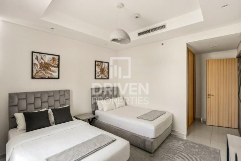 Apartamento en Paramount Tower Hotel & Residences, Business Bay, Dubai, 2 dormitorios, 104.14 m², № 127516 - foto 11